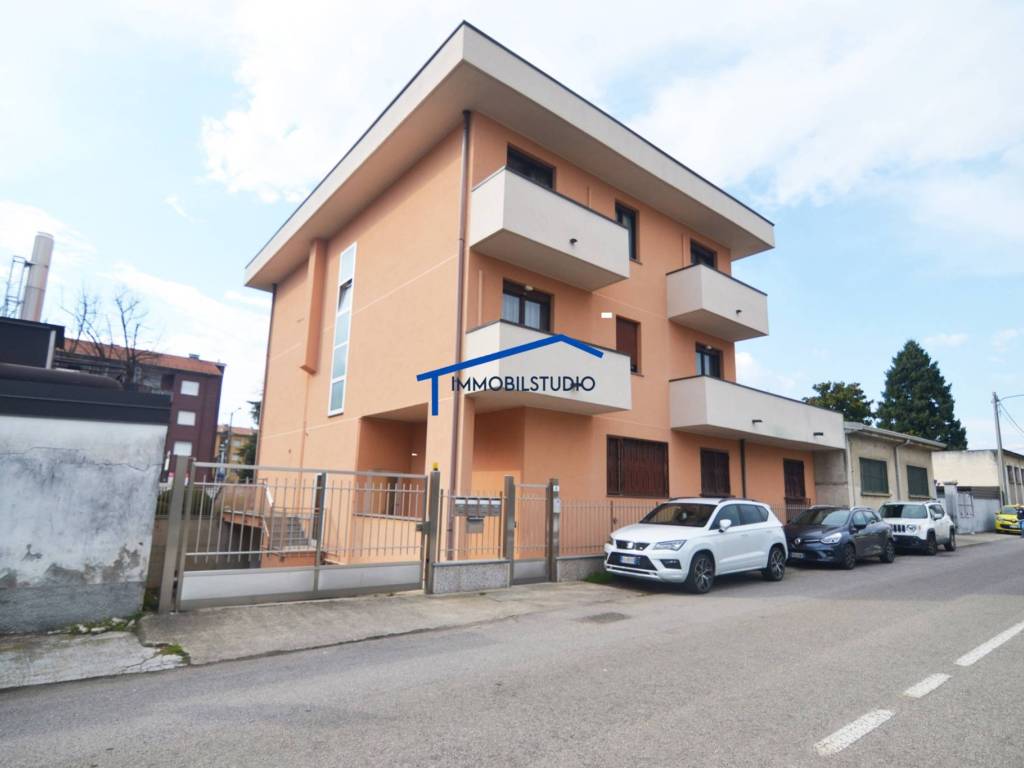 appartamento in vendita a Busto Arsizio