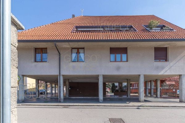 appartamento in vendita a Busto Arsizio in zona Borsano