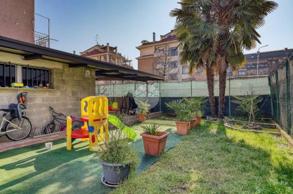 casa indipendente in vendita a Busto Arsizio