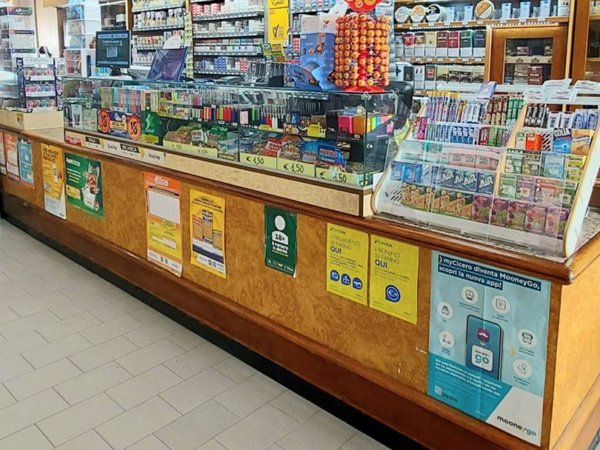 negozio in vendita a Busto Arsizio