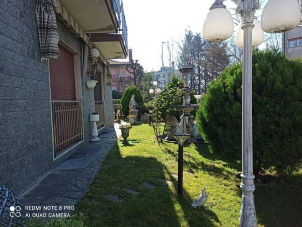 casa indipendente in vendita a Busto Arsizio