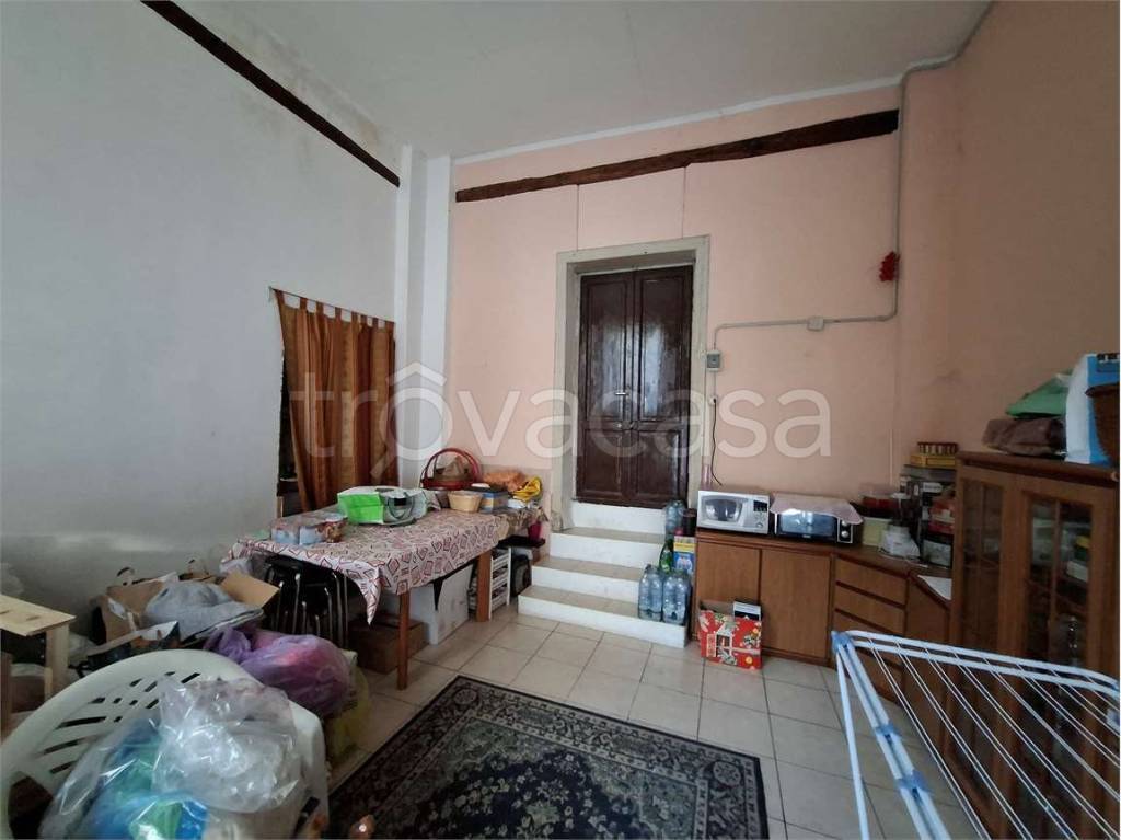locale commerciale in vendita a Busto Arsizio