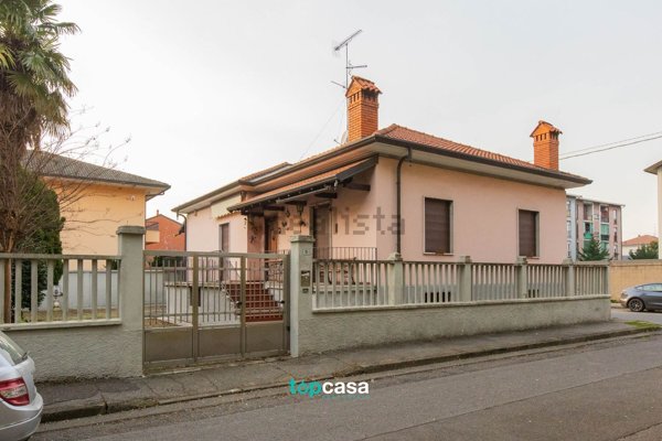appartamento in vendita a Busto Arsizio