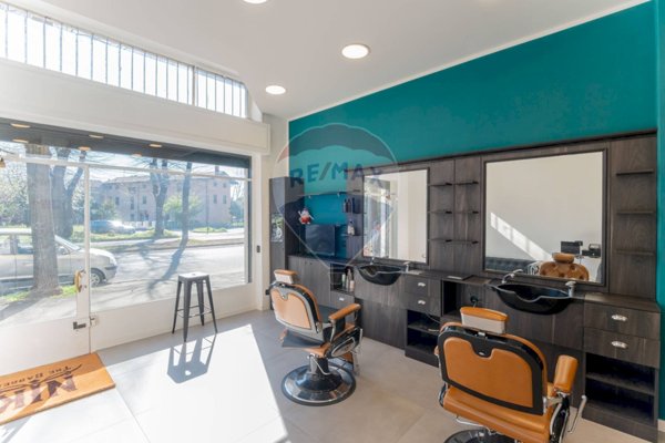 negozio in vendita a Busto Arsizio