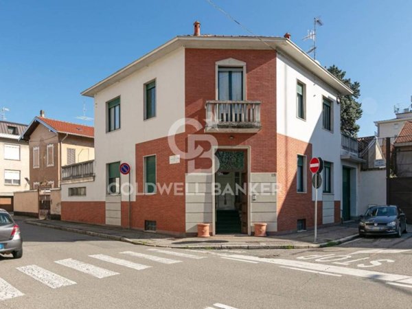casa semindipendente in vendita a Busto Arsizio