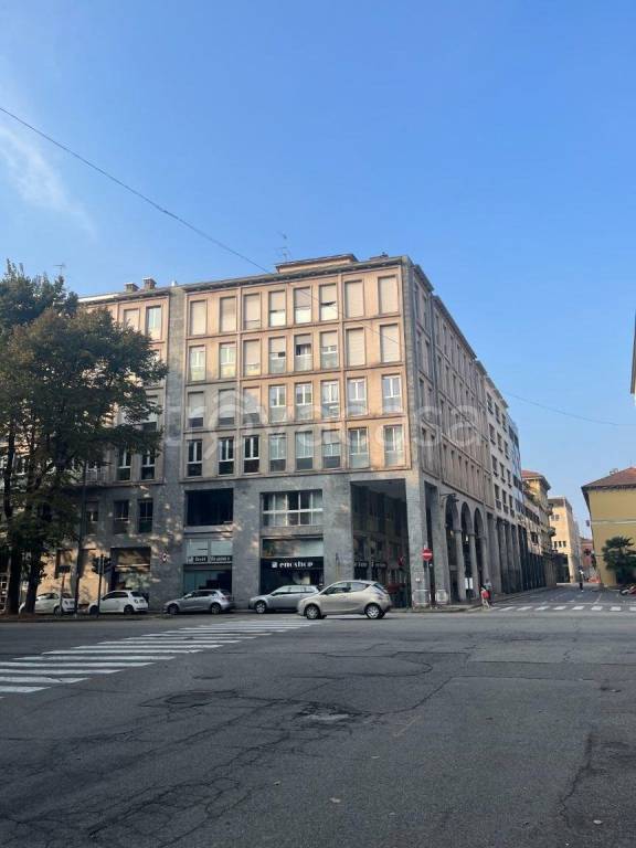 ufficio in vendita a Busto Arsizio