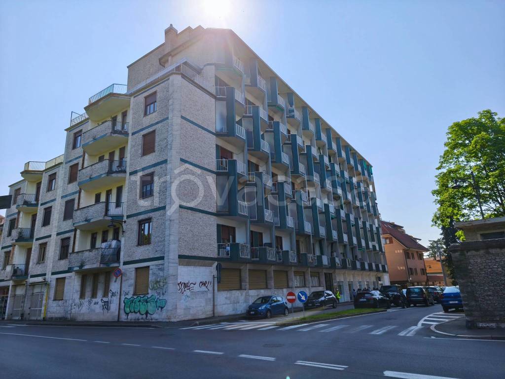 appartamento in vendita a Busto Arsizio
