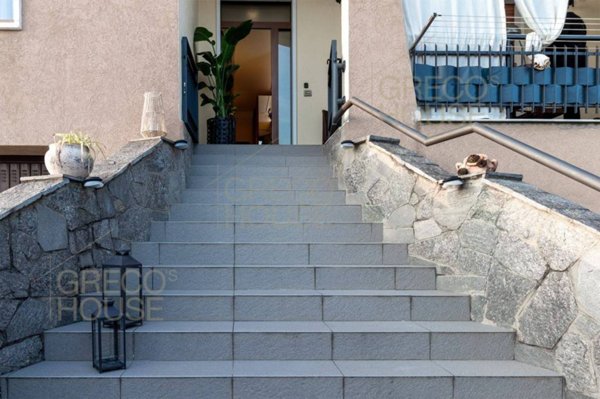 casa indipendente in vendita a Busto Arsizio