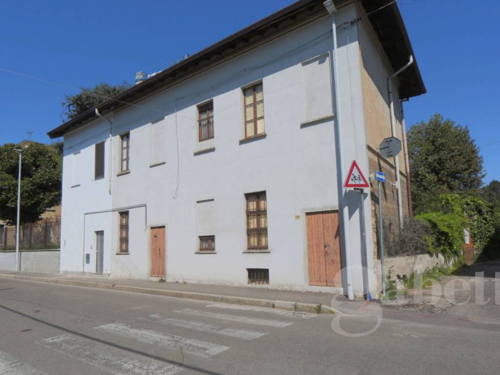 appartamento in vendita a Busto Arsizio