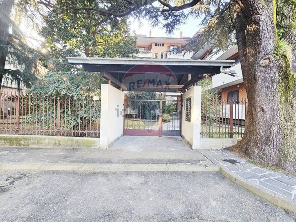 appartamento in vendita a Busto Arsizio
