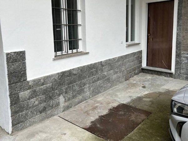 appartamento in vendita a Busto Arsizio in zona Borsano