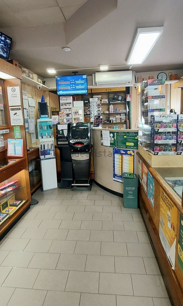 negozio in vendita a Busto Arsizio