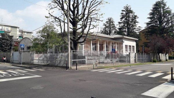 ufficio in vendita a Busto Arsizio