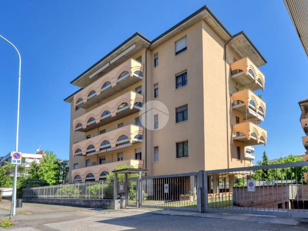 appartamento in vendita a Busto Arsizio
