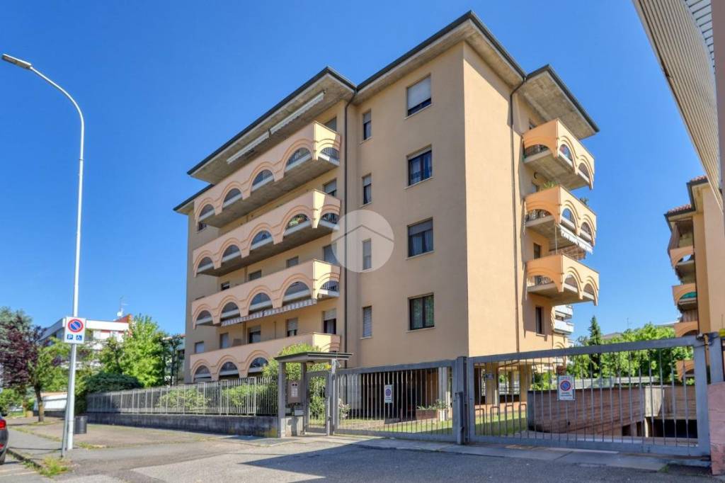 appartamento in vendita a Busto Arsizio