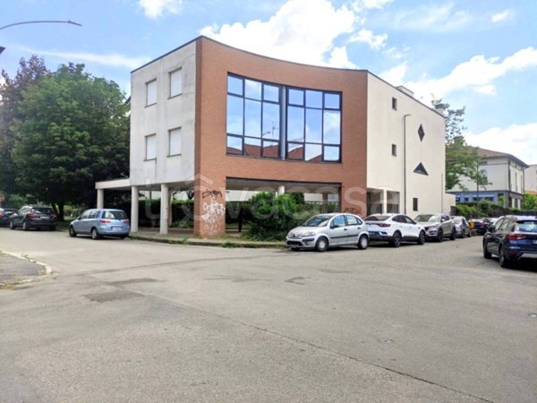 ufficio in vendita a Busto Arsizio
