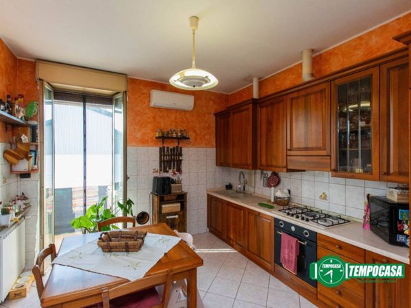 casa indipendente in vendita a Busto Arsizio