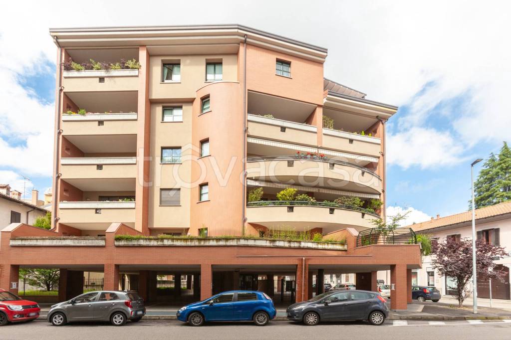 appartamento in vendita a Busto Arsizio