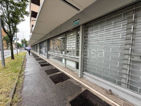 negozio in vendita a Busto Arsizio