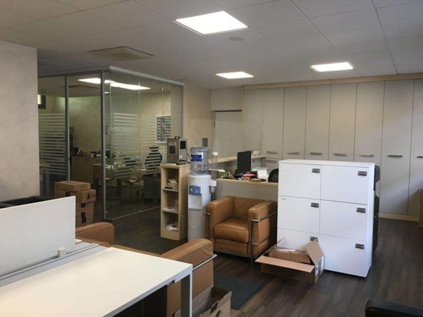 ufficio in vendita a Busto Arsizio