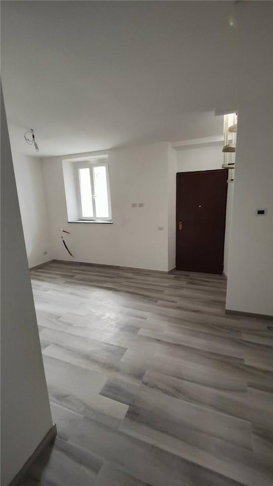 appartamento in vendita a Busto Arsizio in zona Borsano