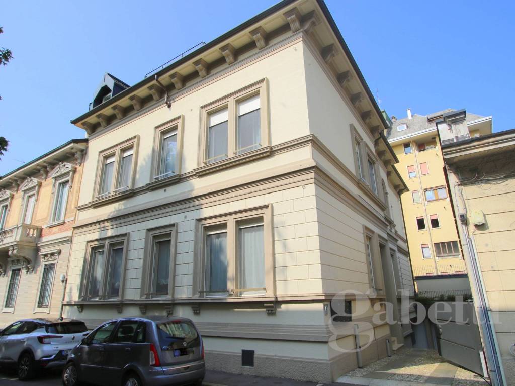 appartamento in vendita a Busto Arsizio