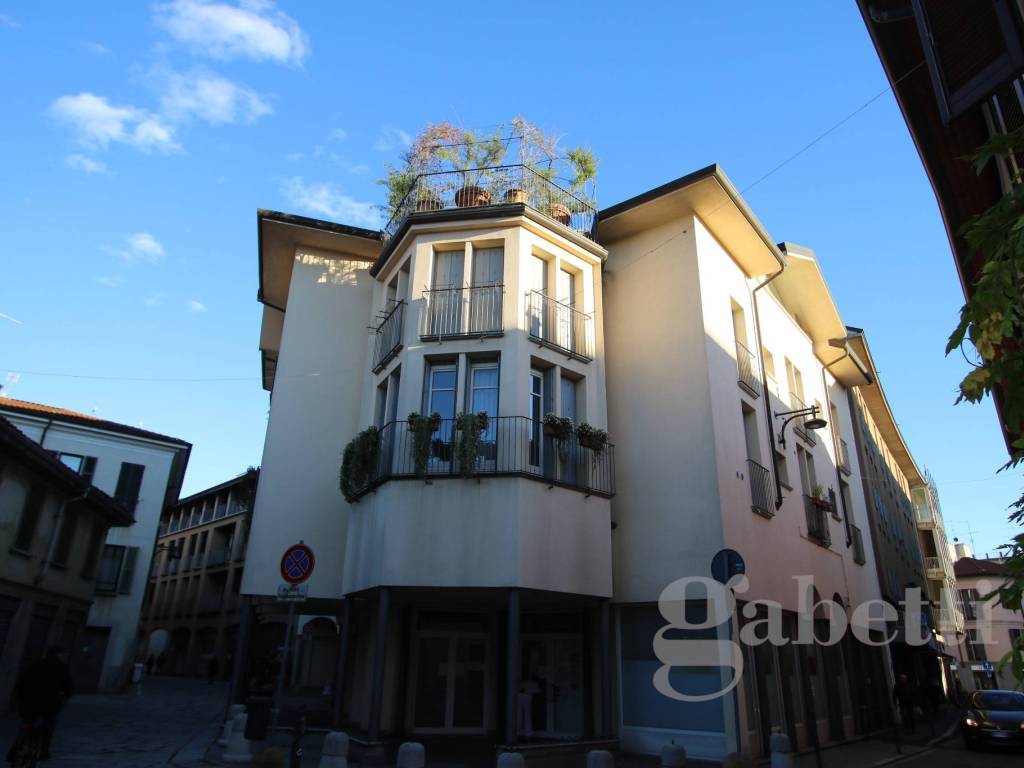 appartamento in vendita a Busto Arsizio