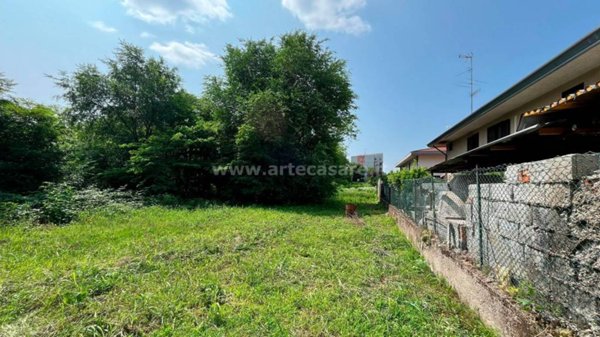 terreno agricolo in vendita a Busto Arsizio