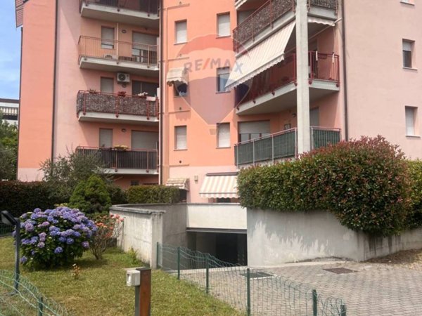 appartamento in vendita a Busto Arsizio in zona Borsano