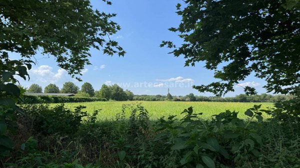 terreno agricolo in vendita a Busto Arsizio in zona Borsano