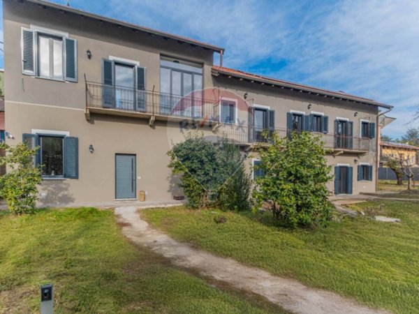 casa indipendente in vendita a Busto Arsizio