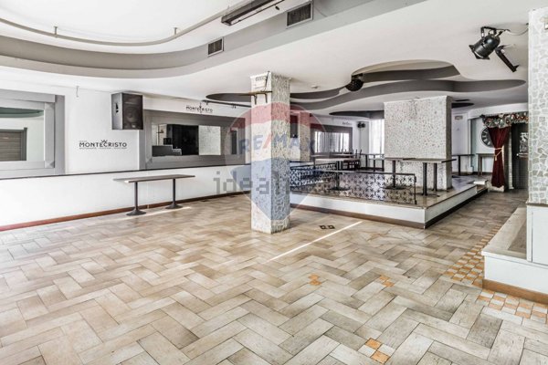negozio in vendita a Busto Arsizio