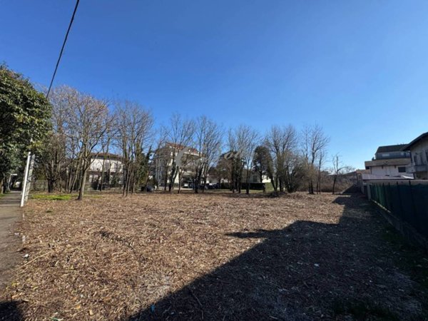 terreno edificabile in vendita a Busto Arsizio
