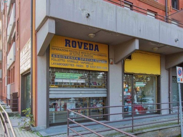 negozio in vendita a Busto Arsizio