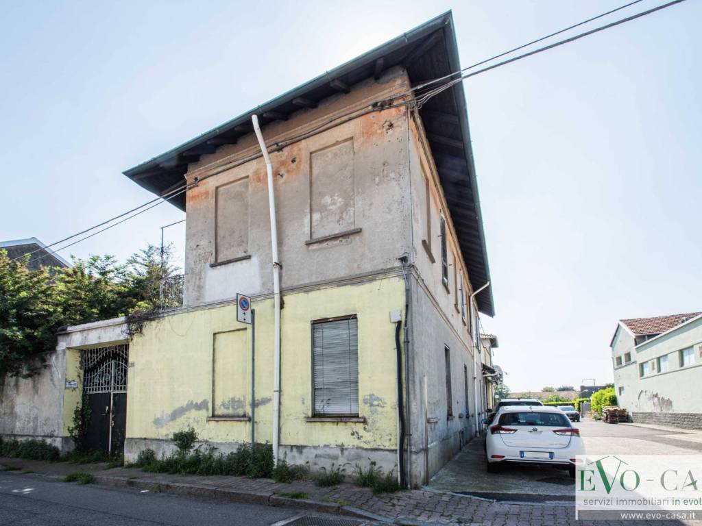 appartamento in vendita a Busto Arsizio