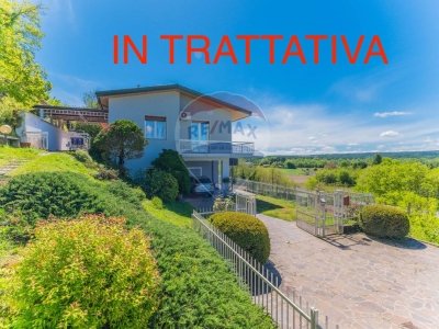casa indipendente in vendita a Busto Arsizio