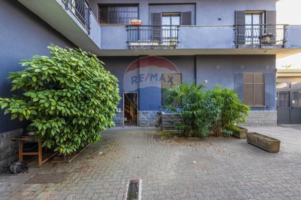 casa indipendente in vendita a Busto Arsizio