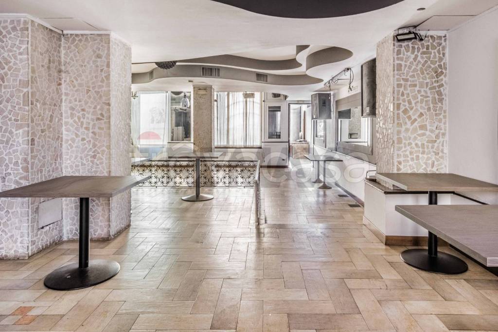 negozio in vendita a Busto Arsizio