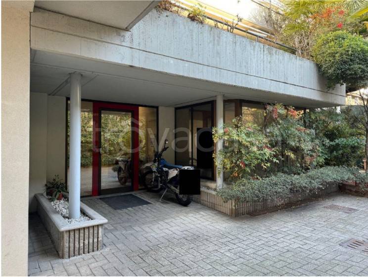 casa indipendente in vendita a Busto Arsizio