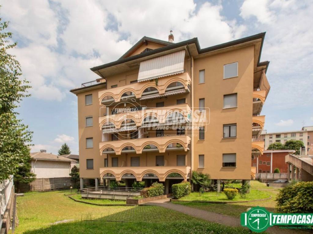 appartamento in vendita a Busto Arsizio