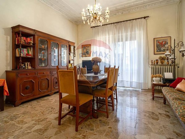 casa indipendente in vendita a Busto Arsizio in zona Borsano