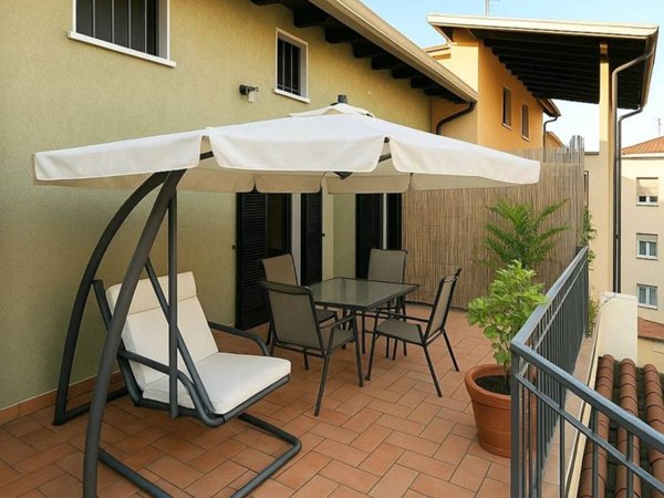 casa indipendente in vendita a Busto Arsizio