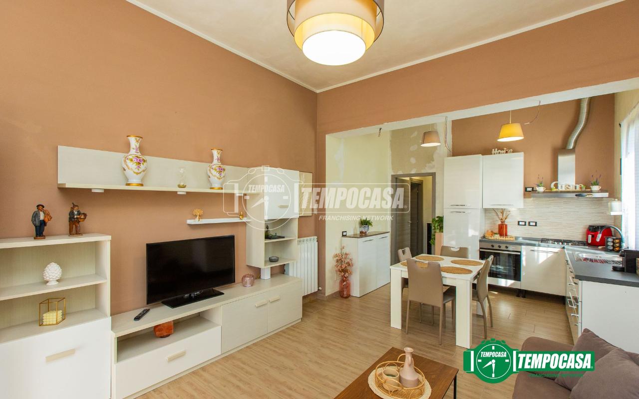 casa indipendente in vendita a Busto Arsizio