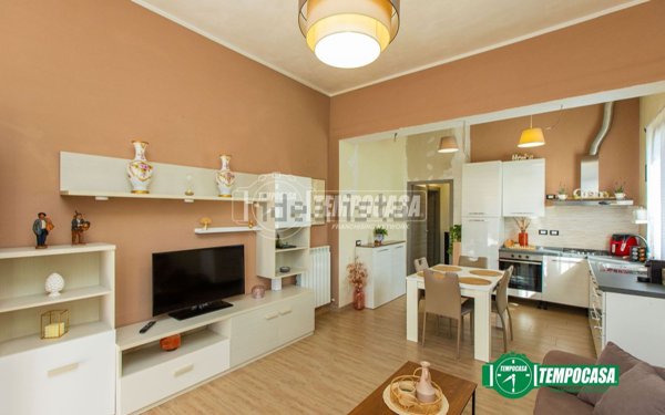 casa indipendente in vendita a Busto Arsizio