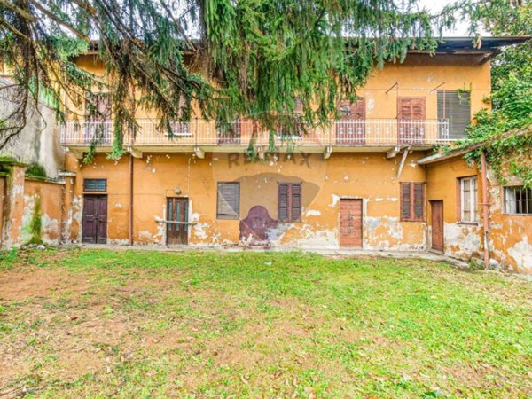 casa indipendente in vendita a Busto Arsizio