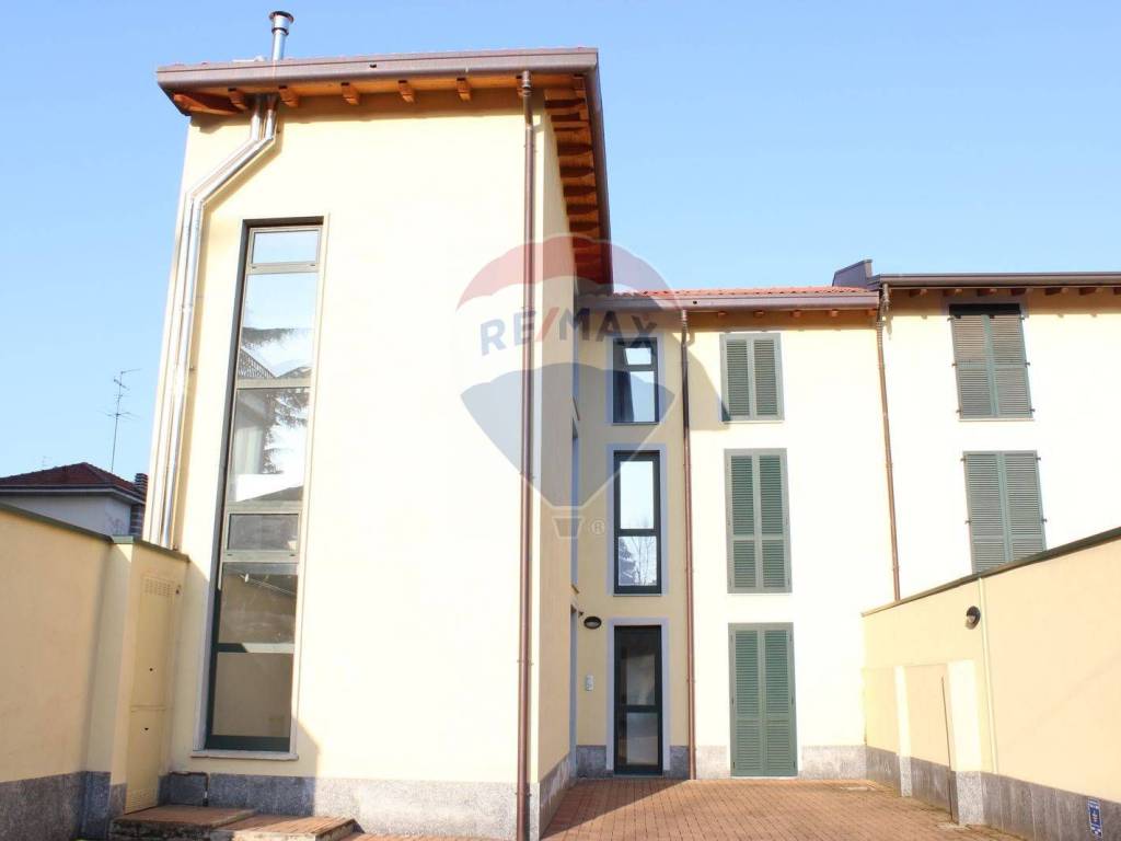 ufficio in vendita a Busto Arsizio