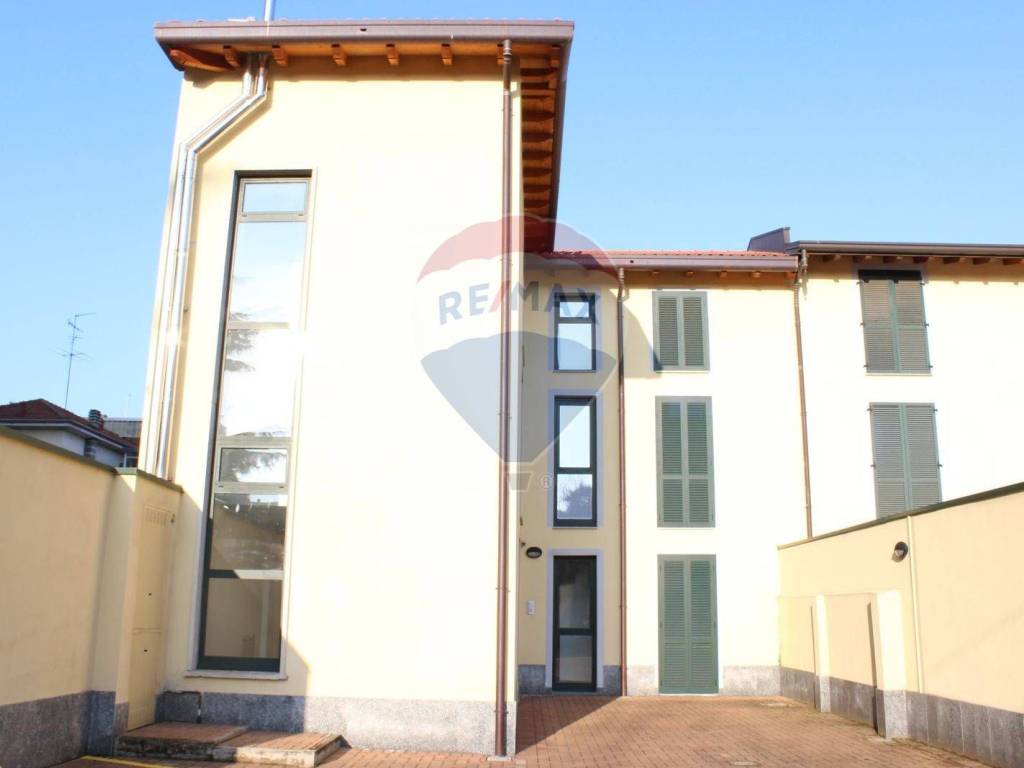 ufficio in vendita a Busto Arsizio