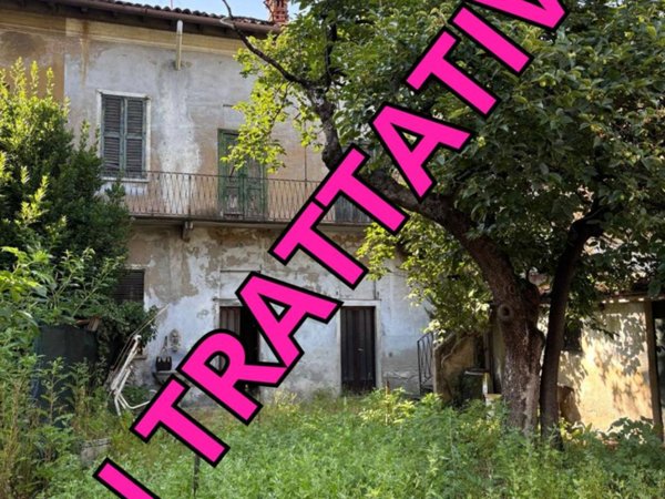 casa indipendente in vendita a Busto Arsizio