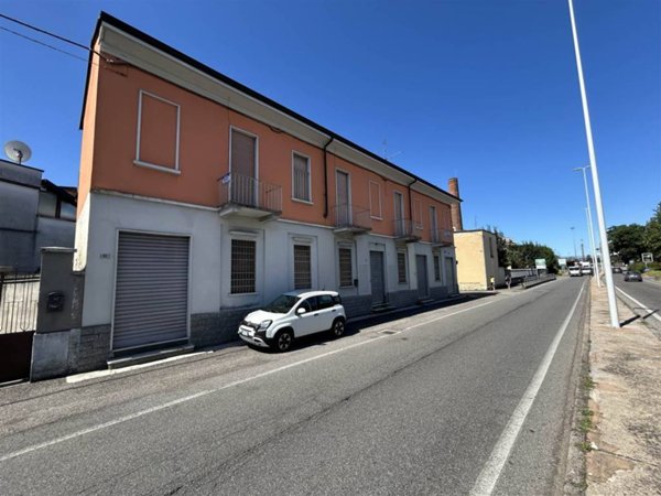 negozio in vendita a Busto Arsizio