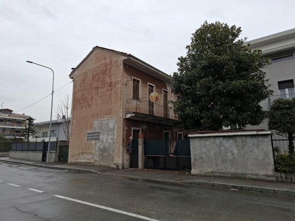 appartamento in vendita a Busto Arsizio